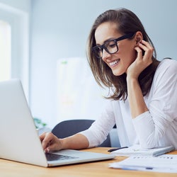 販売職の経験を活かして転職したい!自己PRに使える強みとは?