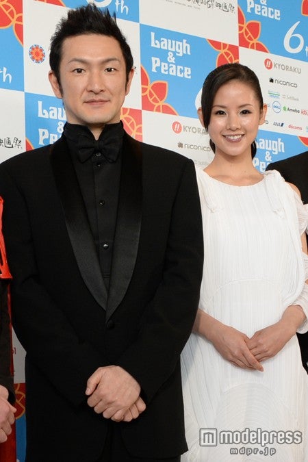 （左より）中村獅童、小西真奈美