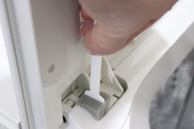 スポンジスティック　使用例　洗濯機