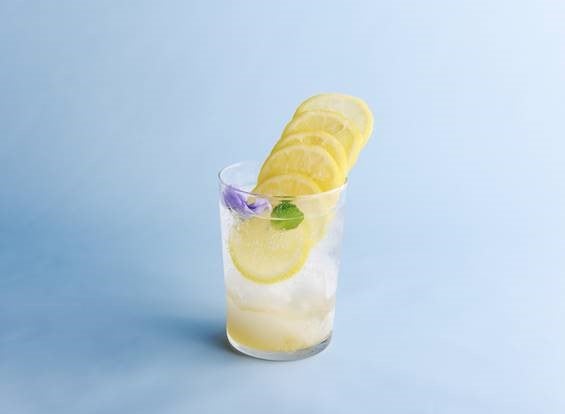 レモンハイボール税込650円／提供画像