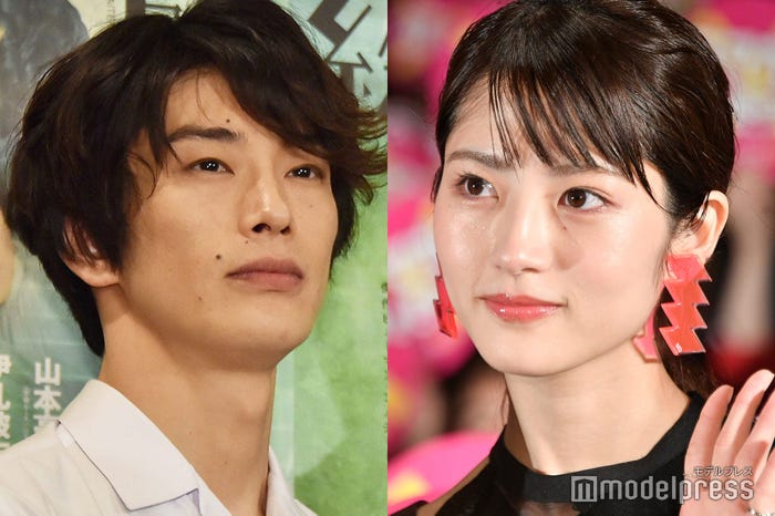 玉置玲央、若月佑美(C)モデルプレス