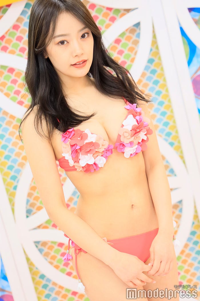 青科まき/2,980 円/水着提供 :HOYUKI(C)モデルプレス