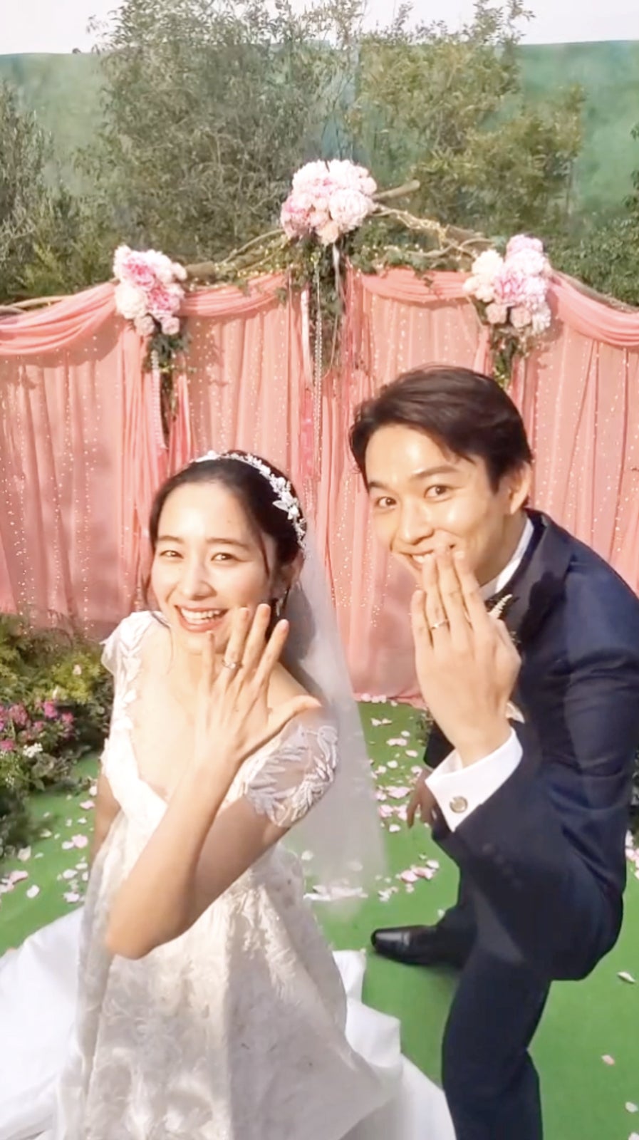 堀田真由、鈴木仁（提供写真）