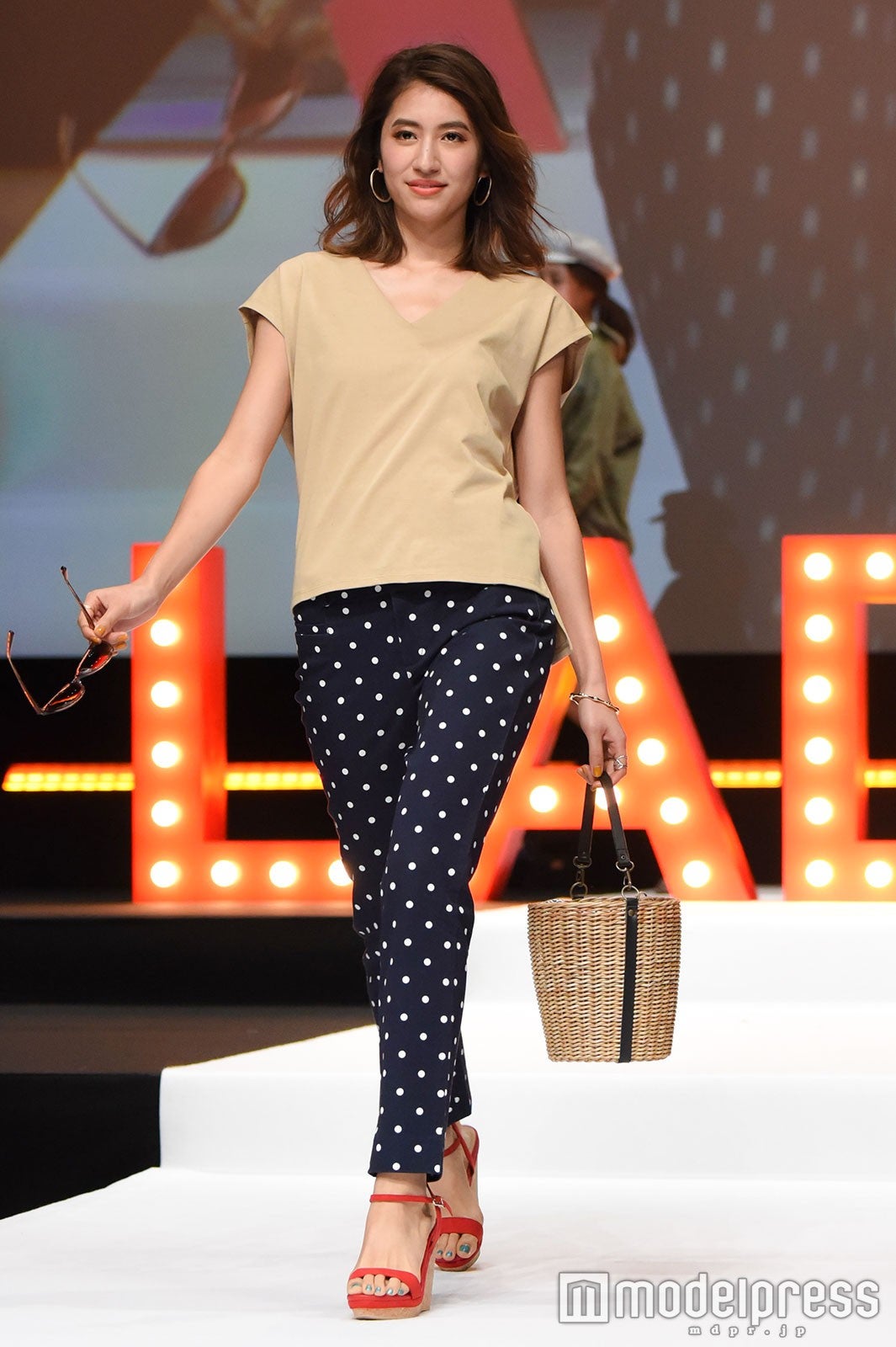 有末麻祐子 （C）モデルプレス