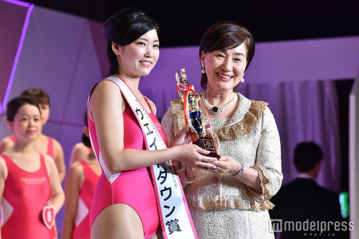 授賞式の様子 (C)モデルプレス