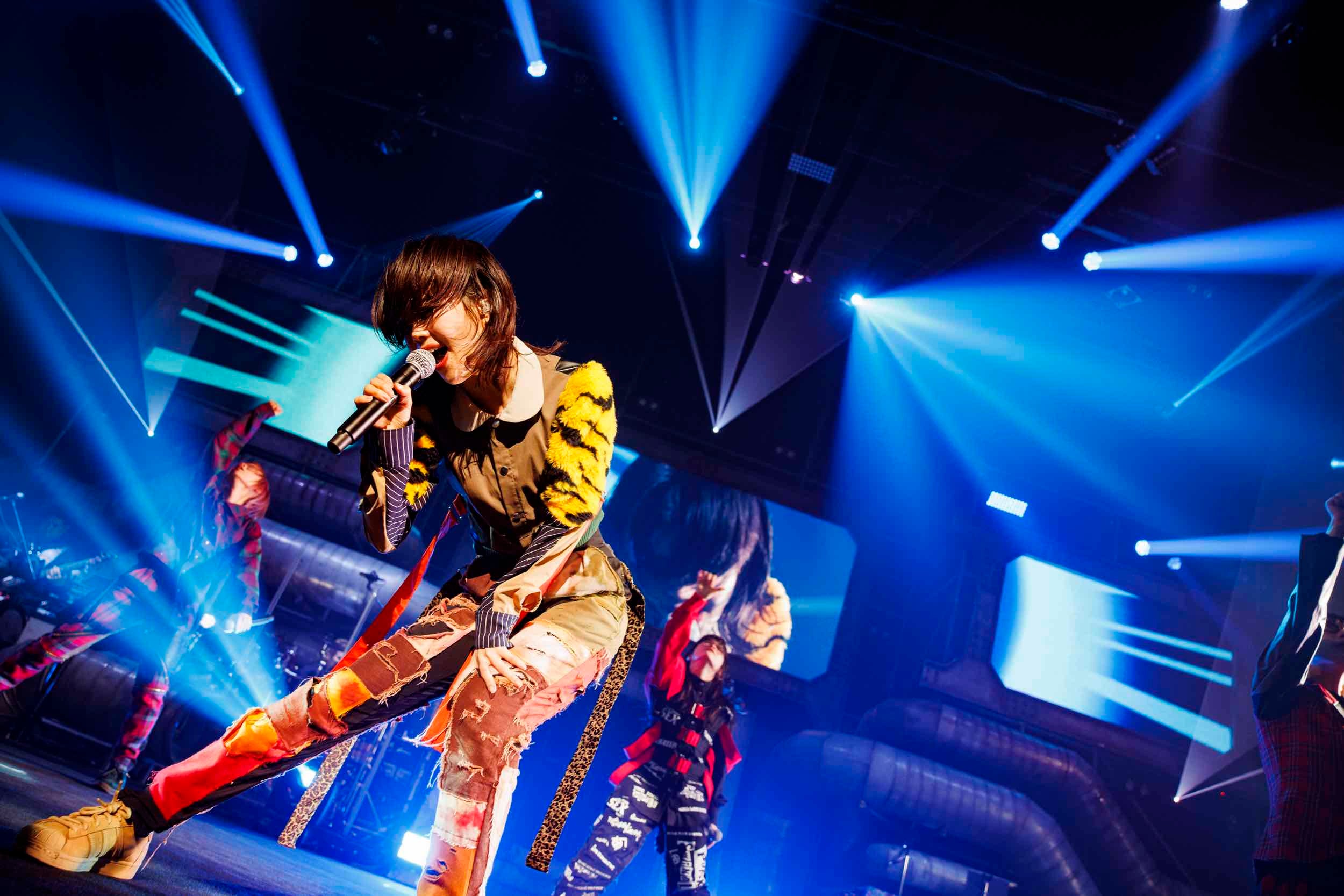 BiSH「PUNK SWiNDLE TOUR at あきた芸術劇場ミルハス公演」より（提供写真）