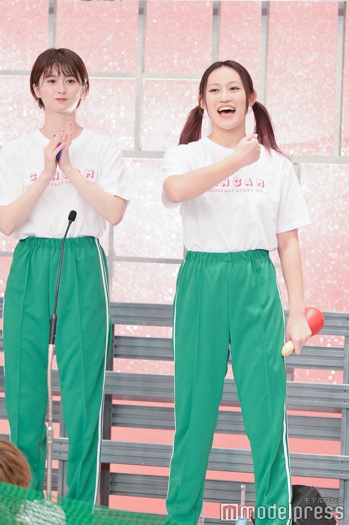 菜波、佐々木莉佳子/「CanCam 40th Birthday Night Vol.2」イベント本編より(C)モデルプレス