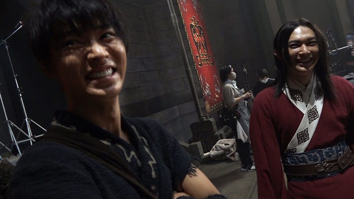 山崎賢人、吉沢亮(C)原泰久/集英社(C)2022映画「キングダム」製作委員会