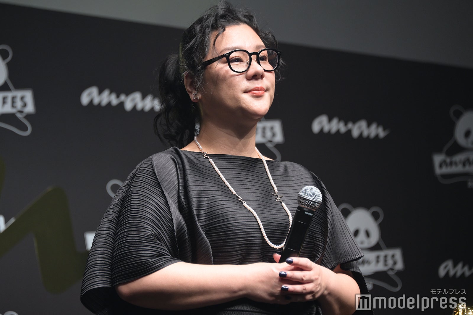 ジェーン・スー（C）モデルプレス