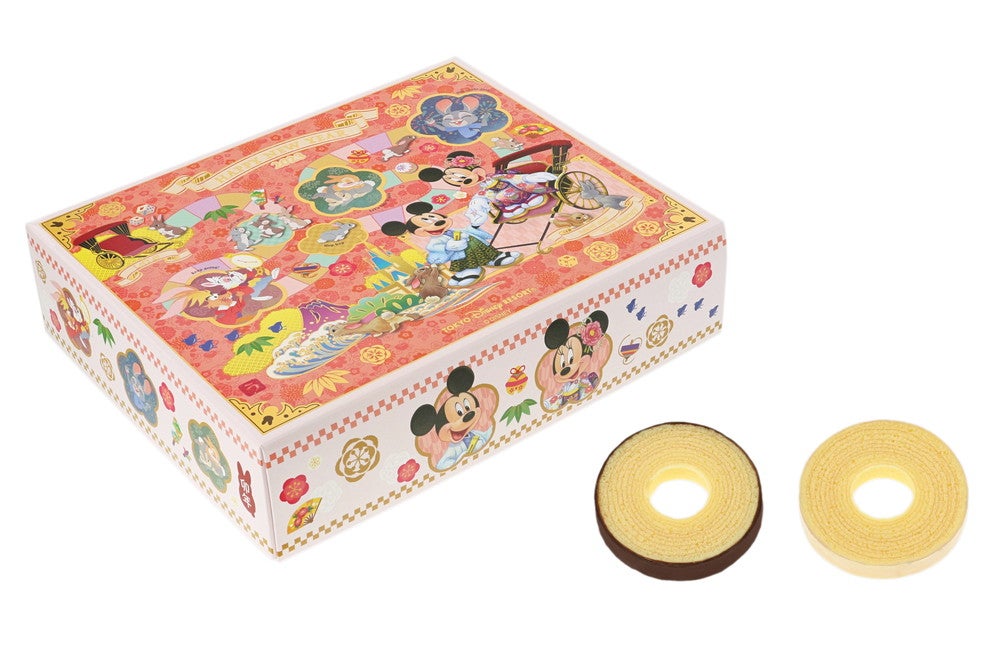 バウムクーヘン1,500円（C）Disney