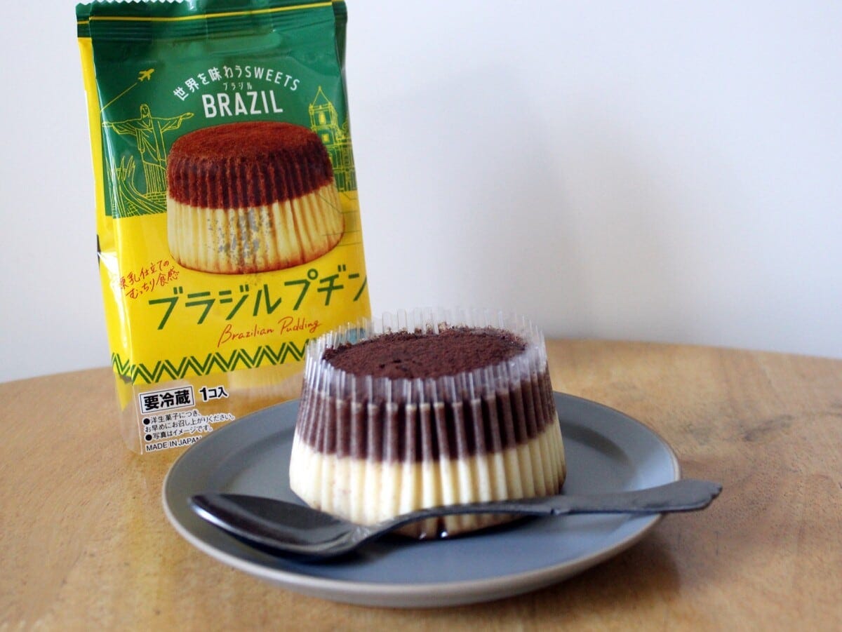 商品開発では、プリンとスポンジ生地を一緒に焼き上げる方法に苦労したそう