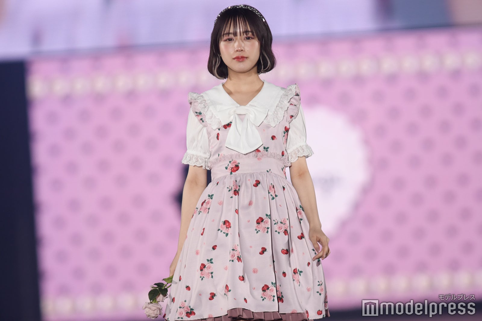 （C）モデルプレス