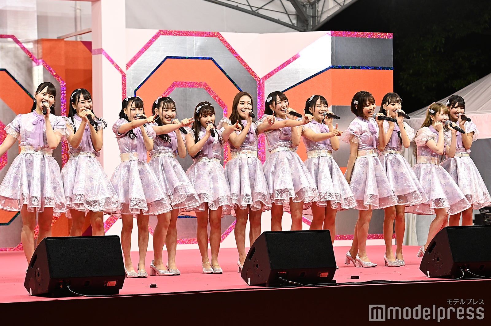 ＝LOVE（C）モデルプレス