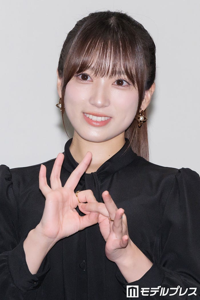 矢吹奈子(C)モデルプレス