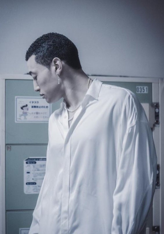 GENERATIONS関口メンディー、金髪から黒髪にイメチェン「めっちゃ新鮮」「似合ってる」の声