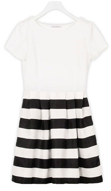 ウエスト切替ボーダーフレアスカートドッキング半袖ワンピース「神戸レタス」2990円（税込）