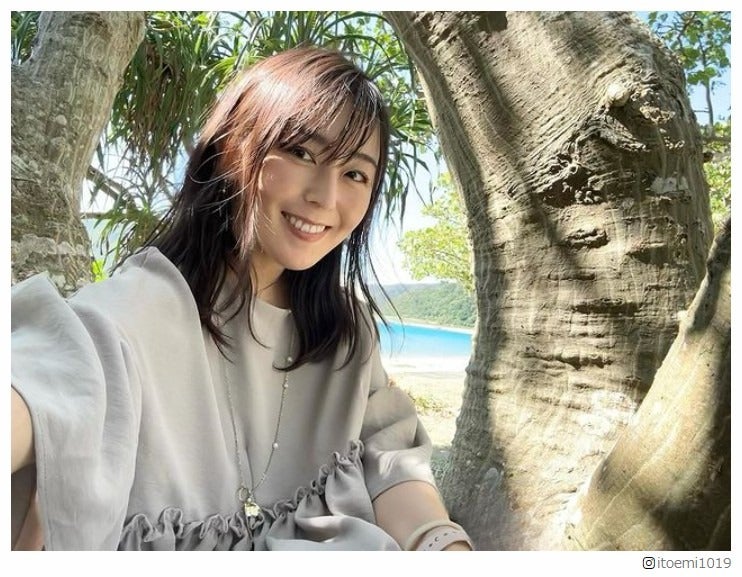 女優・伊藤えみ、結婚を発表 病発覚で決断「ノースキャンダルを胸に誓い、時に過剰なほどに自分を律してきました」＜全文＞