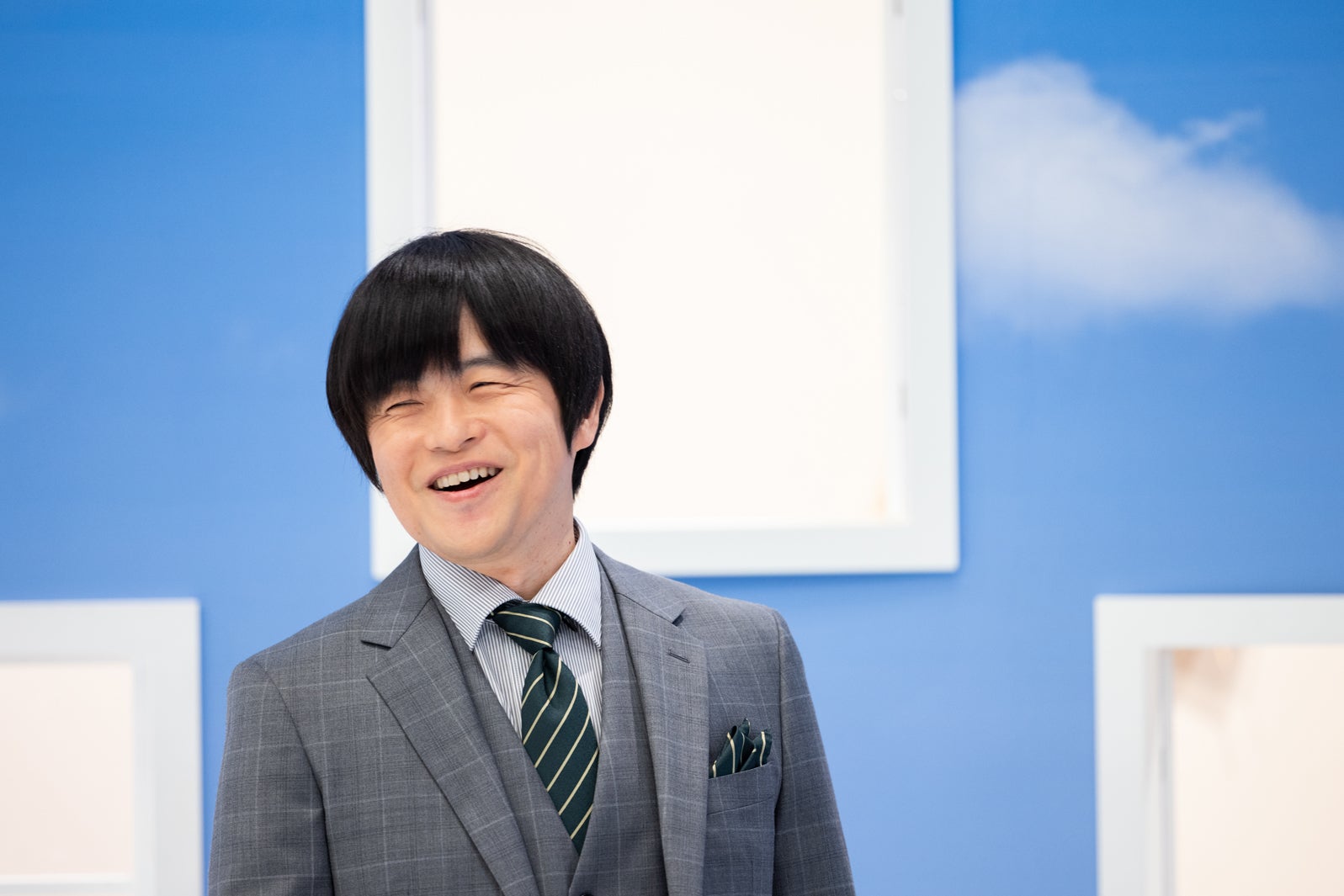 バカリズム「ノンレムの窓 2025・新春」（C）日本テレビ