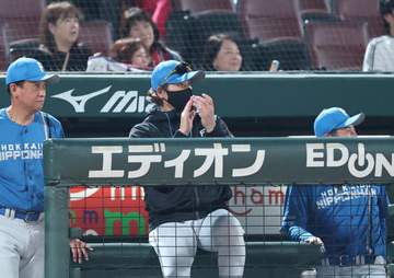 日本ハム・新庄監督「初優勝おめでとうございます」と西武V祝福 自軍の14勝4敗に「十分十分」と納得 「この成績でも優勝できないパ・リーグの強さ」