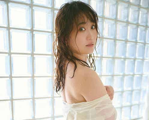 キンタロー。本格グラビアで大人の魅力表現「週刊FLASH」11年ぶり袋とじ登場「人生は冒険や!」