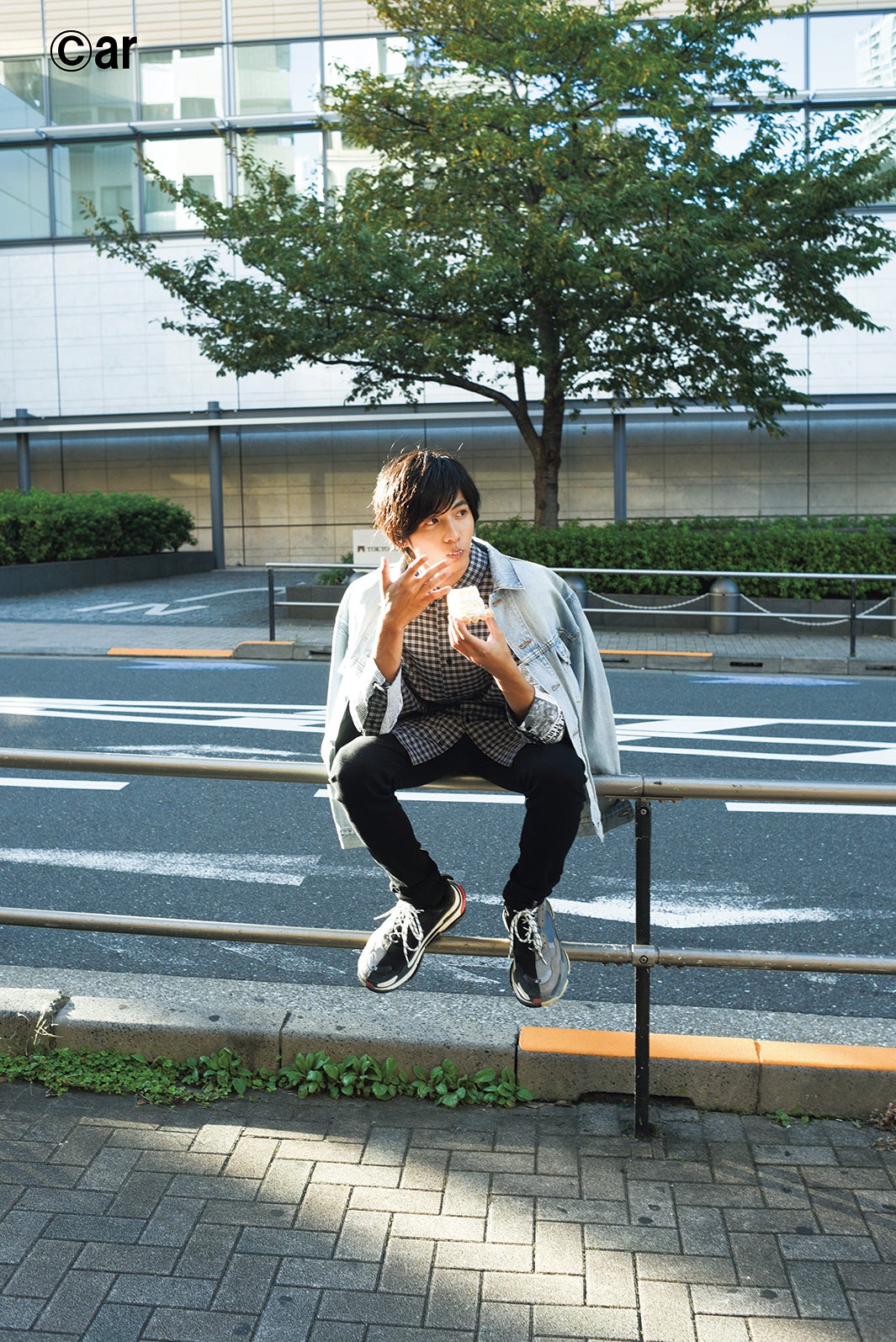 志尊淳・岡田健史ら“もぐもぐ”イケメンに胸キュン