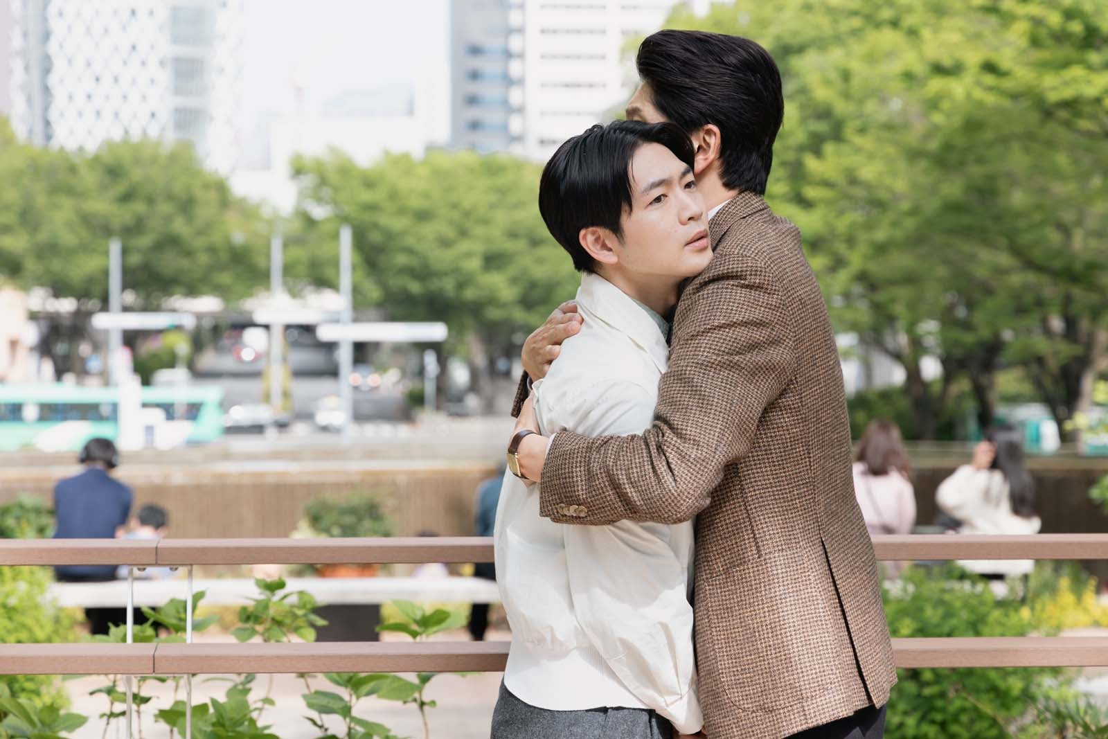 松下洸平、丸山智己「合理的にあり得ない～探偵・上水流涼子の解明～」第8話より（C）カンテレ