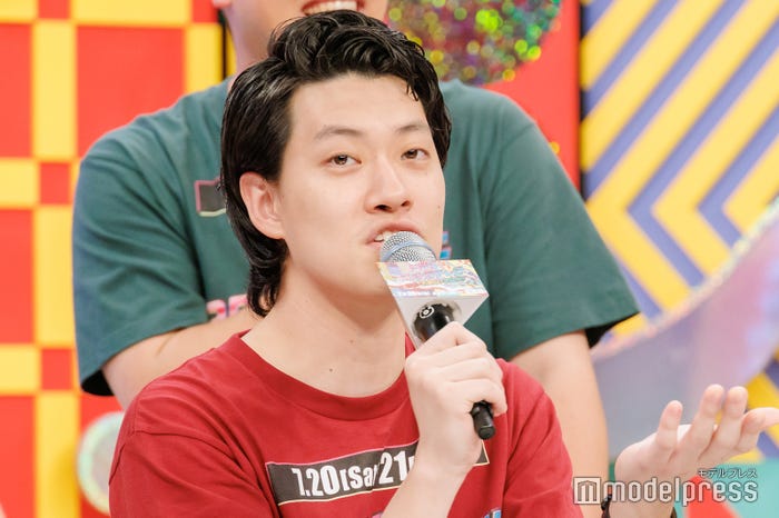 粗品(C)モデルプレス