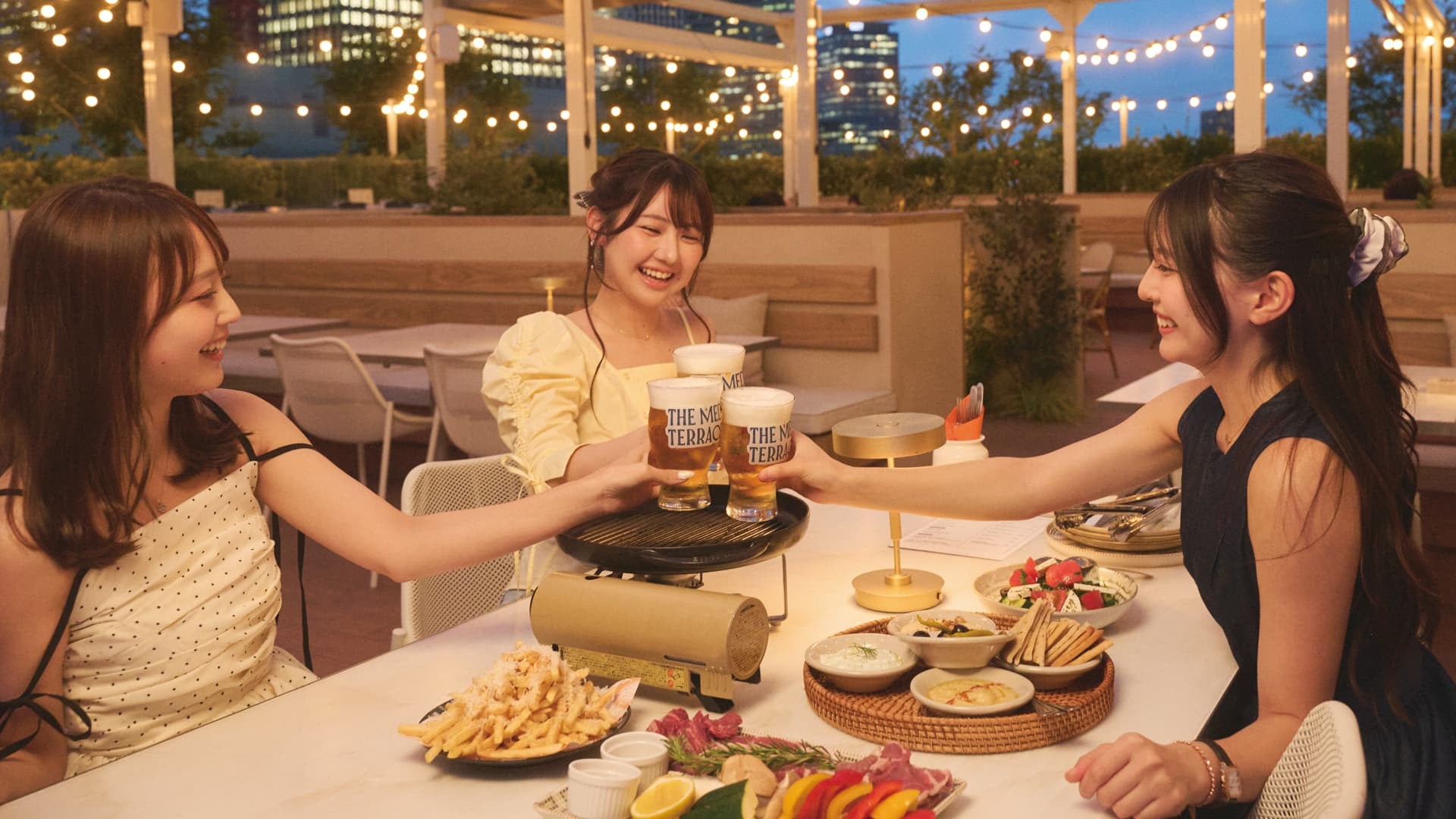 この時期行きたい定番スポット♡ 青空の下で楽しめる【ビアガーデン】をご紹介！