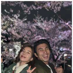 モデルプレス - 仲里依紗&中尾明慶、仲良し2ショットは愛息子が撮影「素敵な写真」と反響殺到