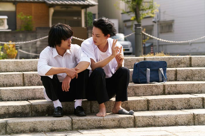 池松壮亮、菅田将暉(C)2016映画「セトウツミ」製作委員会