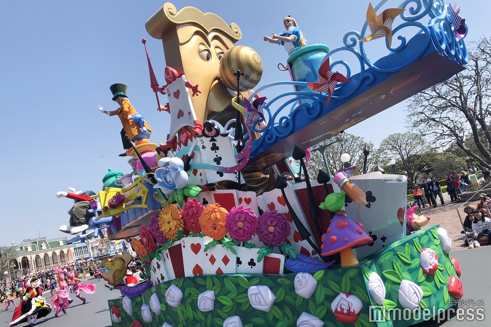 アリス／パレード「ドリーミング・アップ！」（C）モデルプレス（C）Disney