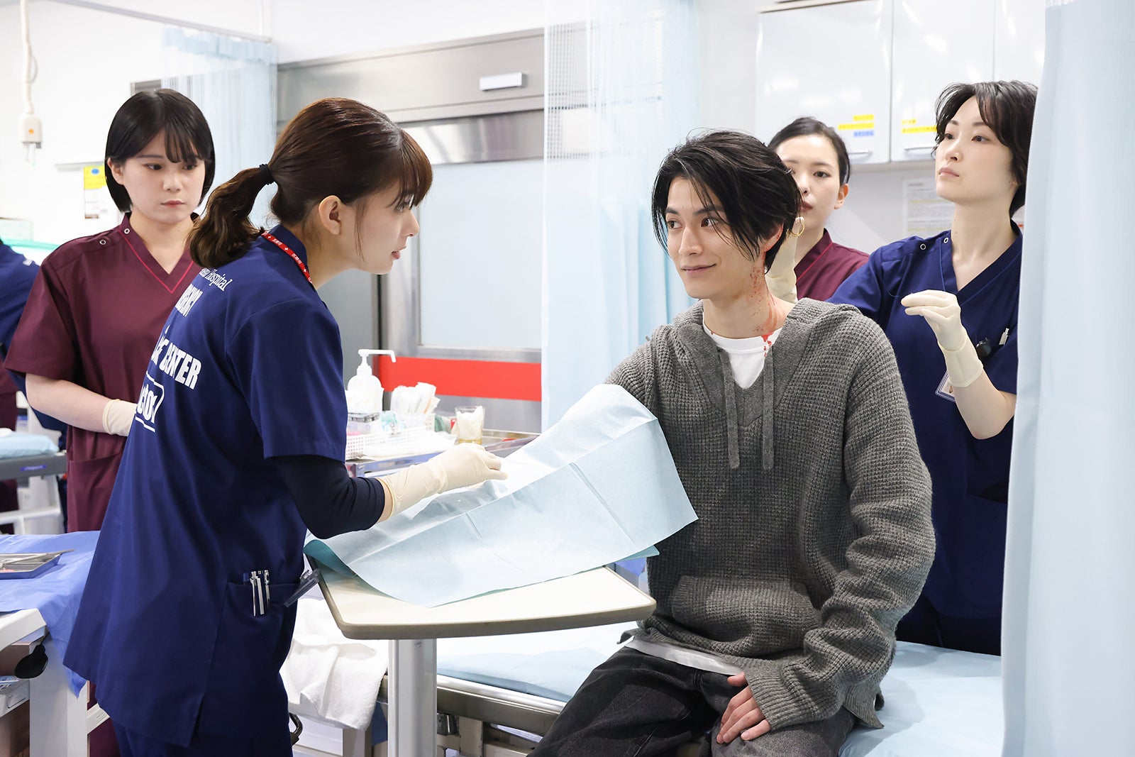 芳根京子、渡邊圭祐「まどか26歳、研修医やってます！」第5話（C）TBS