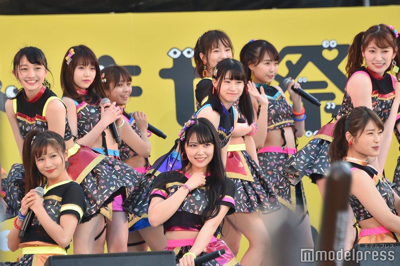 NMB48らしさ全開！可愛く・かっこよく・面白く…沖縄で輝きまくる