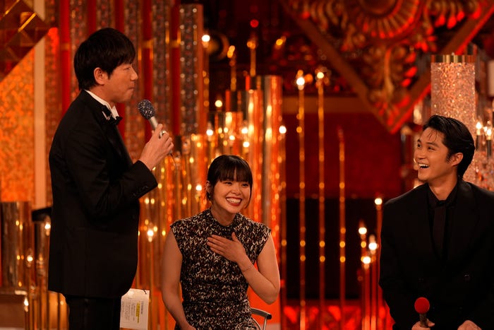 羽鳥慎一、岸井ゆきの、磯村勇斗(C)日本アカデミー賞協会