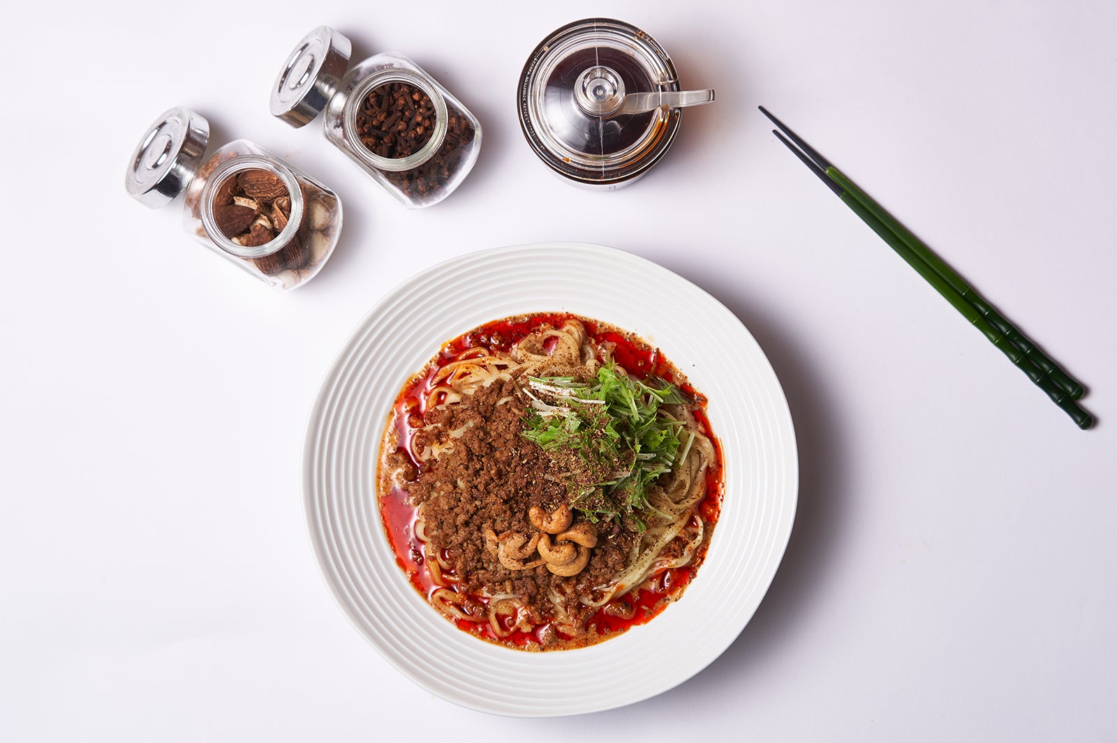 札幌発「175°DENO担々麺」が新宿に、四川花椒の“痺れ”が旨い本格派