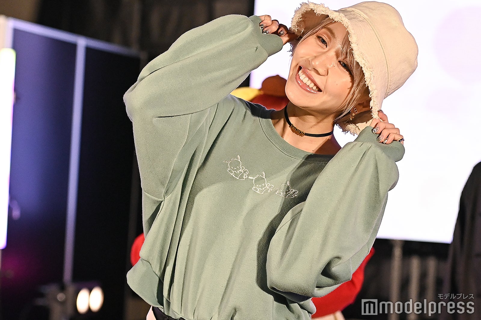 エア （C）モデルプレス