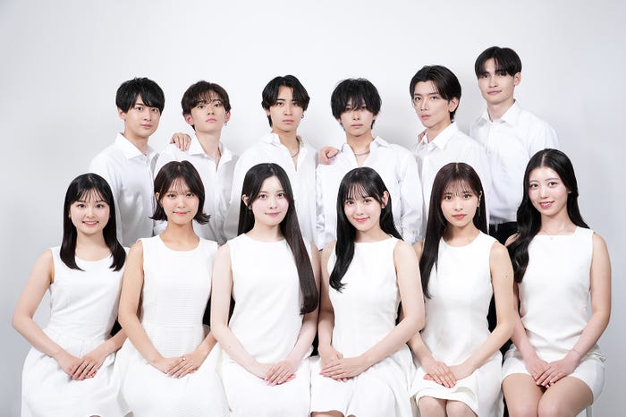 (前列左から)下角紗世さん、園村留加さん、村吉姫さん、北沢蘭さん、石井凜さん、土田小雪さん(後列から)後藤優弥さん、田上裕大さん、木内万璃さん、寺薗遼さん、松波大輔さん、辰田丈さん/提供画像