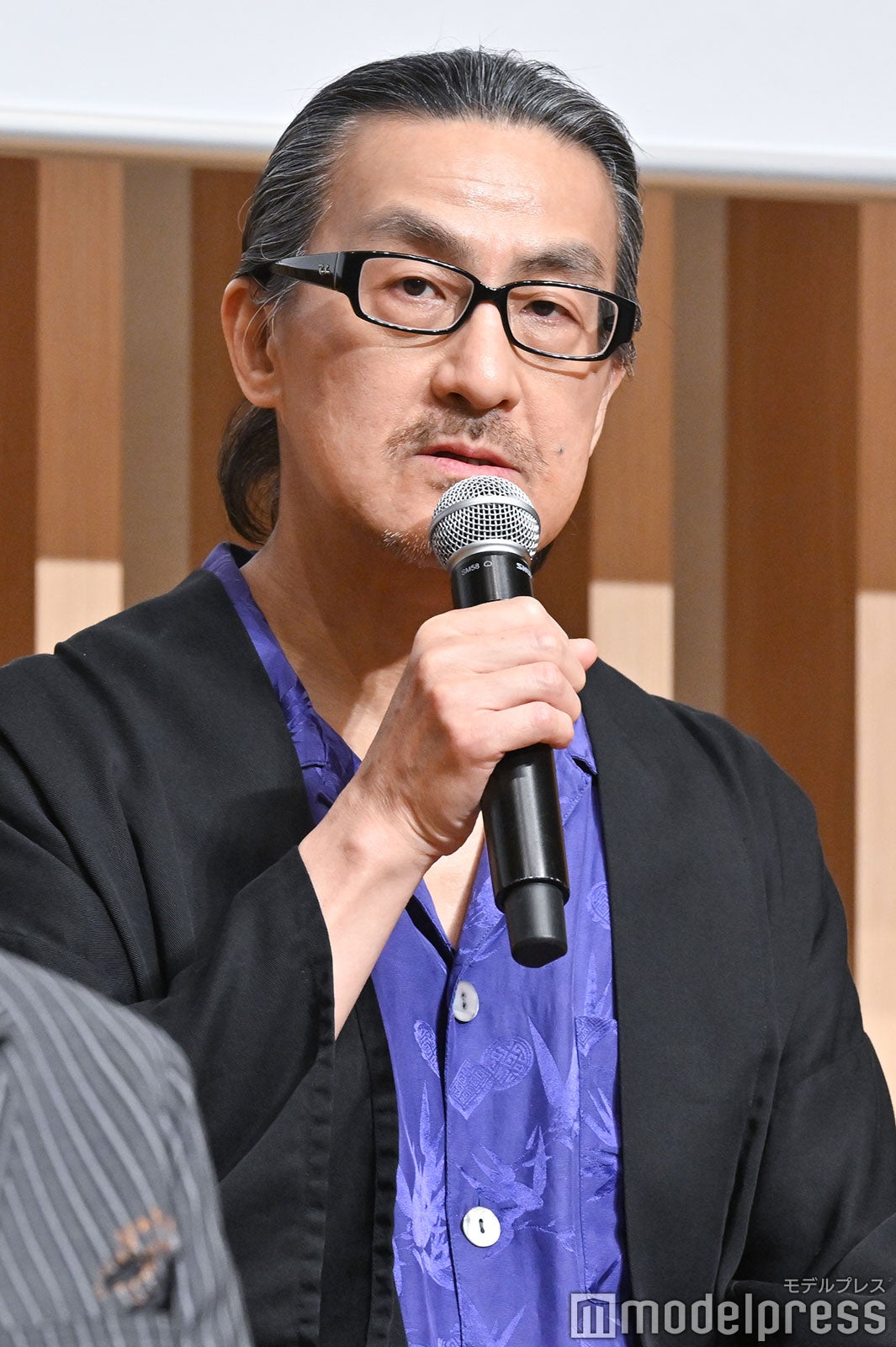 粟根まこと（C）モデルプレス