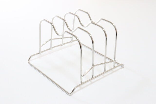 ダイソーのコンパクトなステンレスお皿スタンド