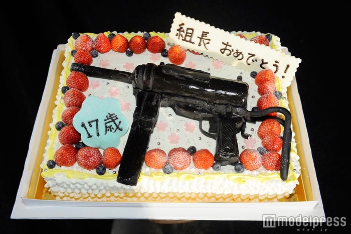 橋本に贈られたバースデーケーキ