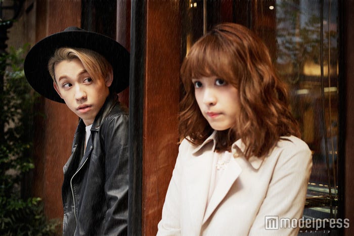 運命の出会いを果たす2人/「JELLY」5月号(画像提供:ぶんか社)