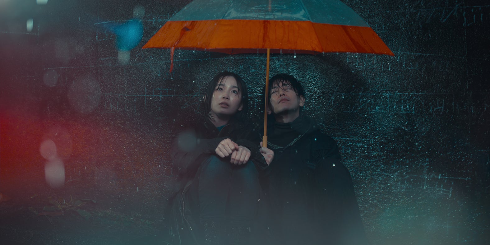 宮崎優、佐藤健／Netflixシリーズ「グラスハート」 7月31日（木）よりNetflixにて世界独占配信