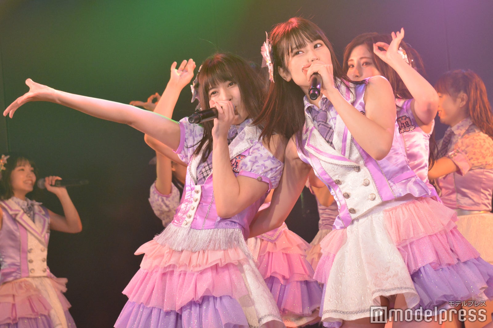 岡部麟、吉川七瀬／AKB48チーム8「その雫は、未来へと繋がる虹になる。」公演 （C）モデルプレス