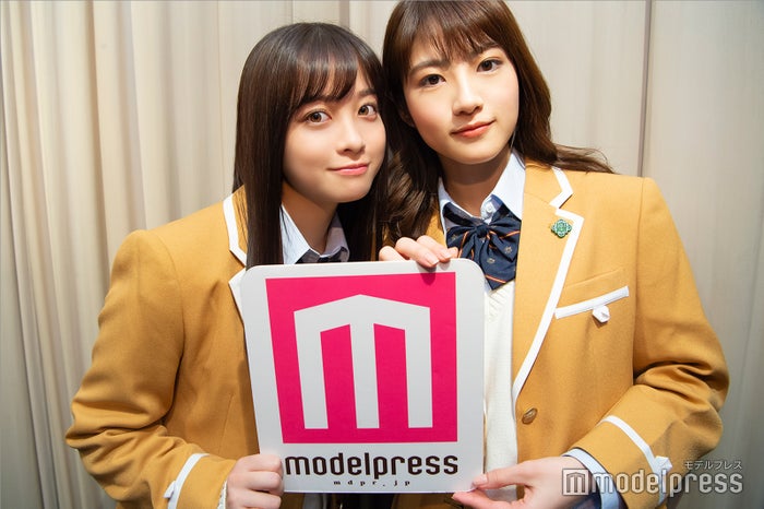 橋本環奈 若月佑美の 特別な関係 こういう友達にはなかなか出会えない シグナル100 インタビュー モデルプレス