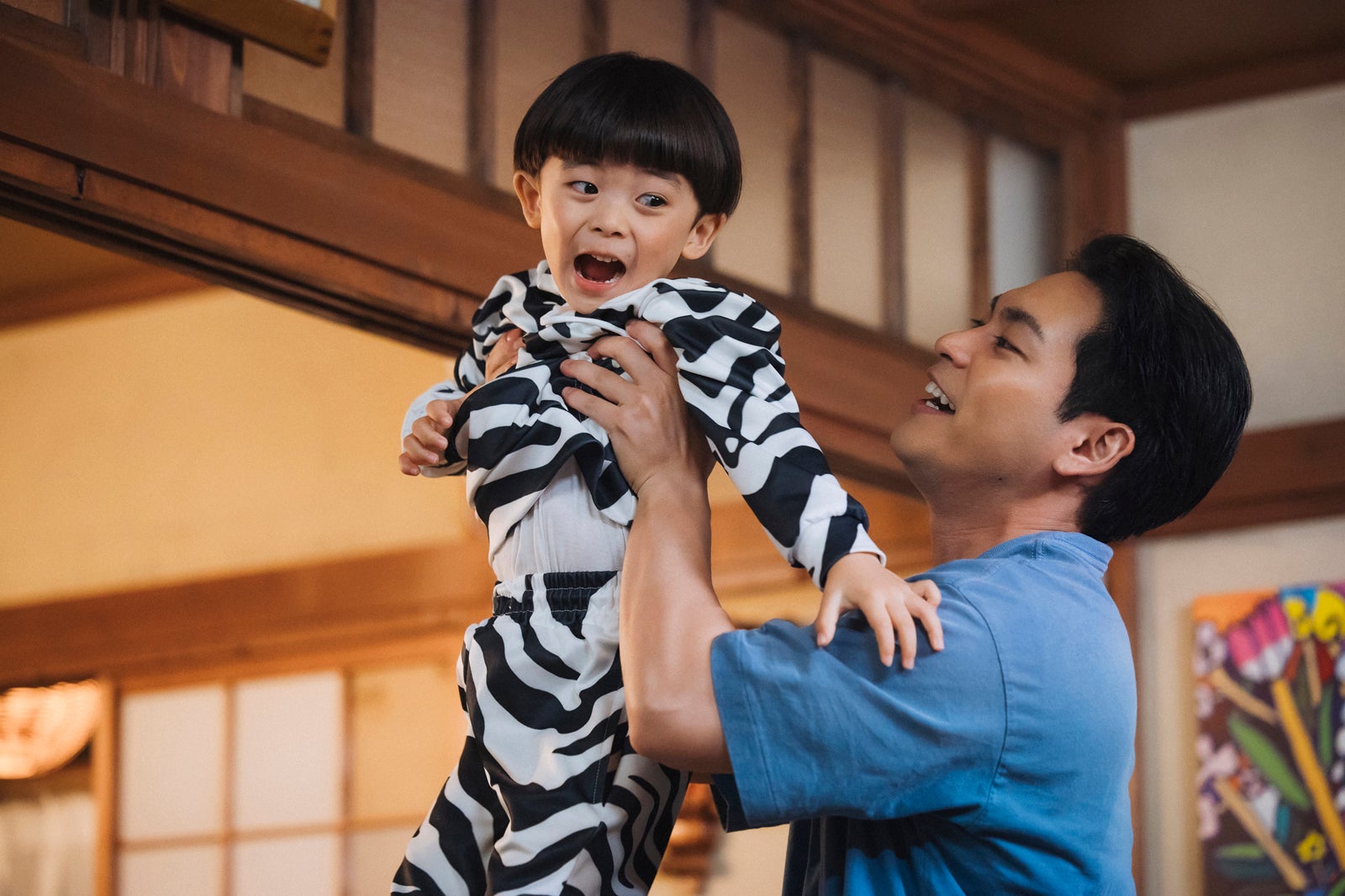 佐藤大空、柳楽優弥「ライオンの隠れ家」第6話（C）TBS