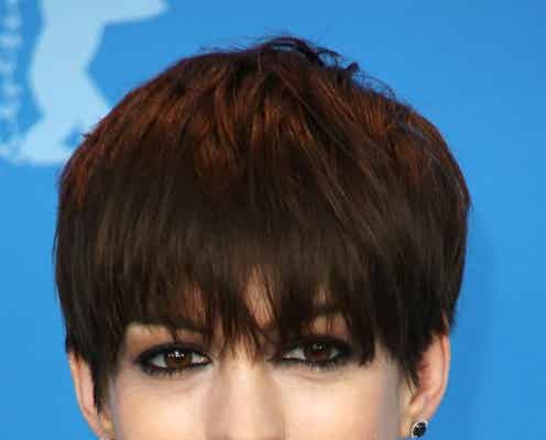 アン・ハサウェイはメイク時よりもスッピンのほうが可愛い!?