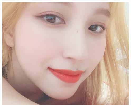 TWICE、ミナ・モモ・ジョンヨンら続々金髪に 新ヘアにファンざわつく