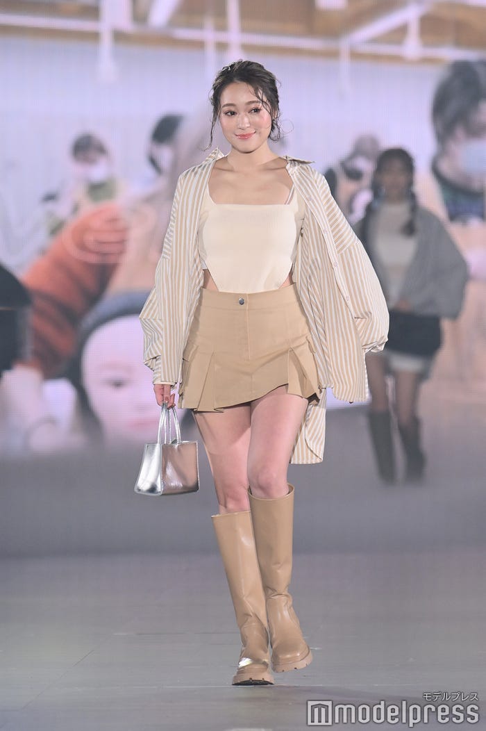 chay(C)モデルプレス