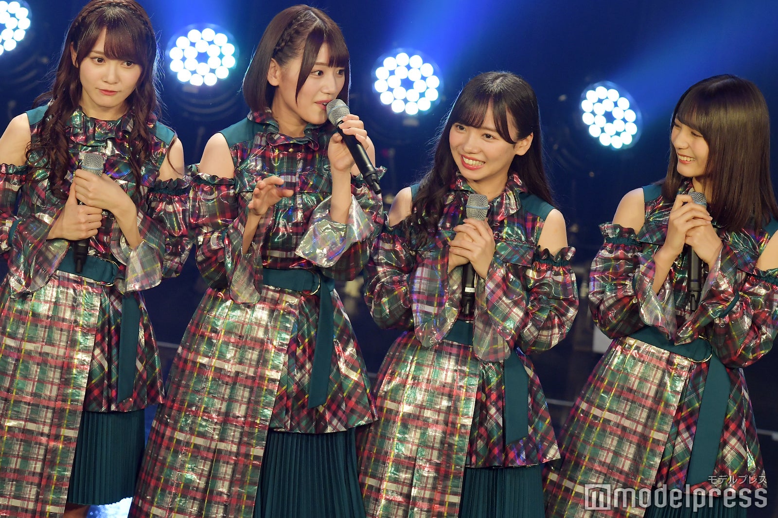 加藤史帆、佐々木美玲、齊藤京子、小坂菜緒「TOKYO IDOL FESTIVAL 2018」 （C）モデルプレス