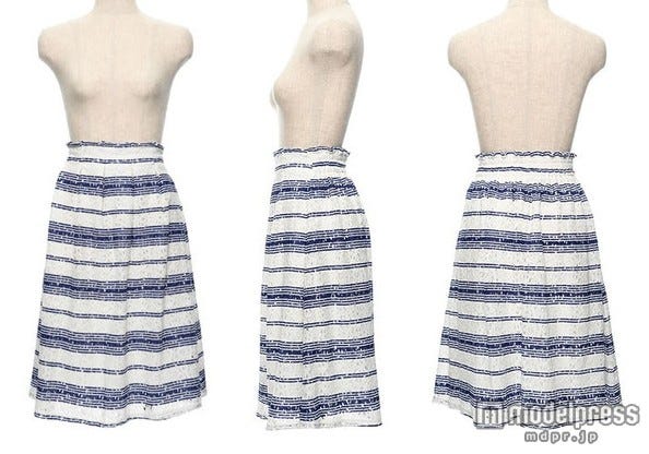 総レースボーダースカート「Re:EDIT」2,698円(税込)